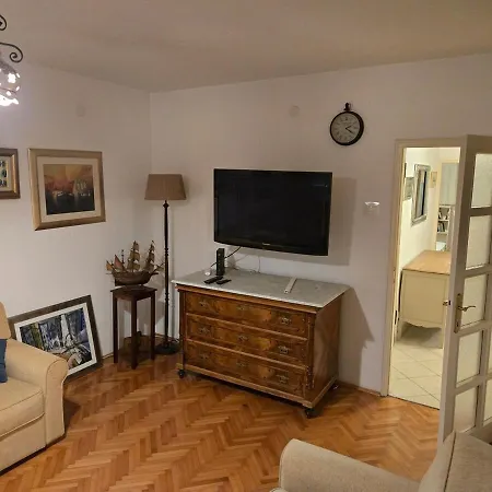 Beautifull Spacious Apartamento *