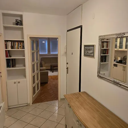 아파트 Beautifull Spacious 스플리트